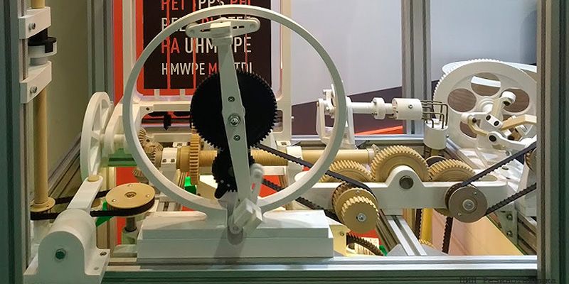 стенд - механизм из деталей пластмассы полиацеталь и капролон