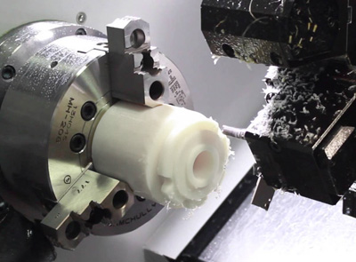 Обработка фторопластового стержня на станке